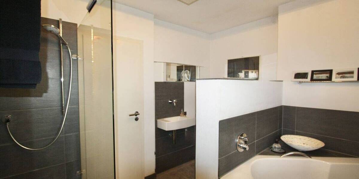 Einfamilienhaus Bad Soden am Taunus / Neuenhain Neuenhain - 4 Zimmer, 169 m&sup2;, 898.000&euro; | Angebot:25958116