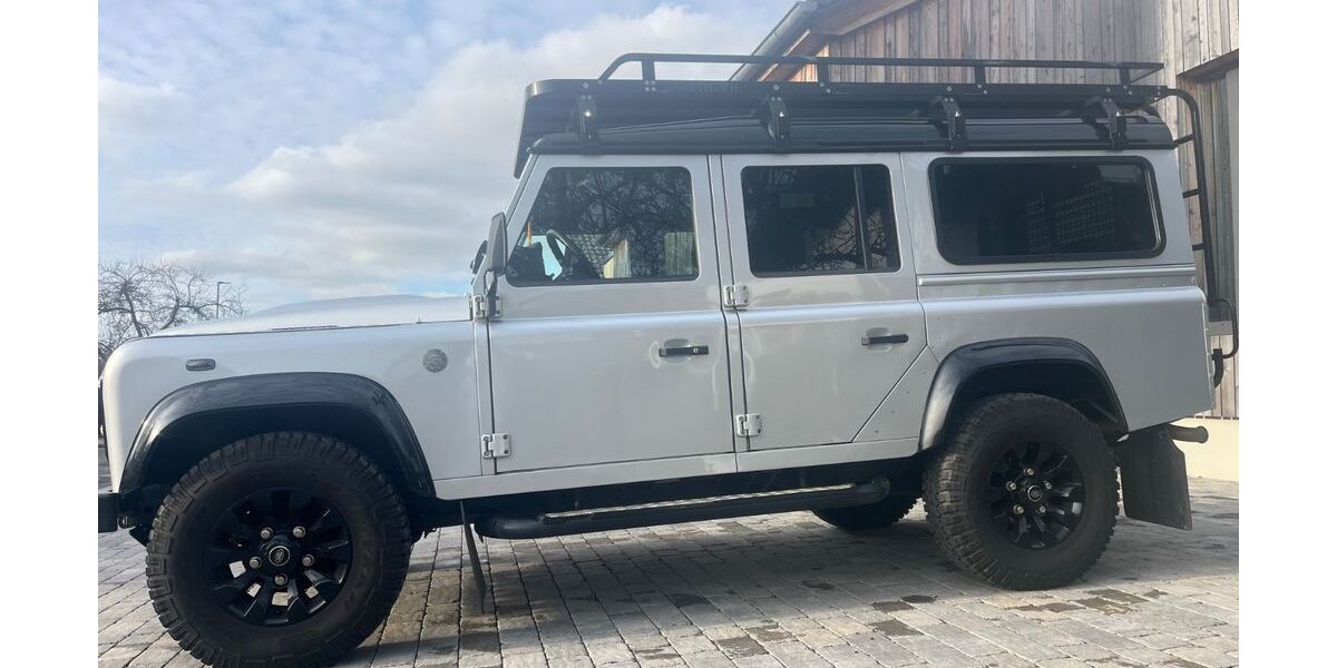 Land Rover Defender 140.530 km 56.800 &euro; Heidenrod 65321