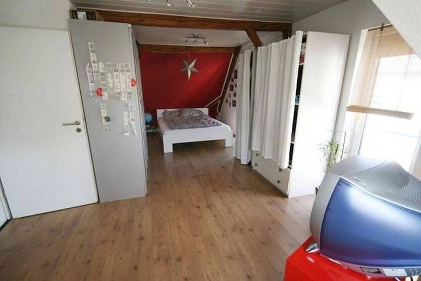 Charmante Dachgeschoßwohnung in Essenheim