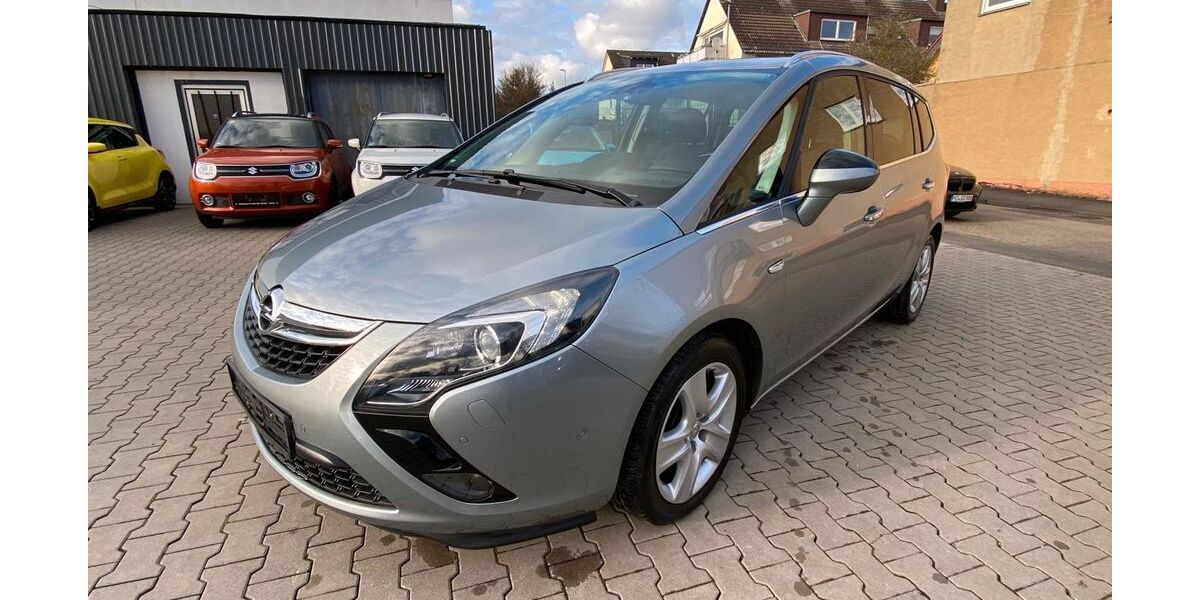 Opel Zafira 135.965 km 8.900 &euro; Wiesbaden 65201