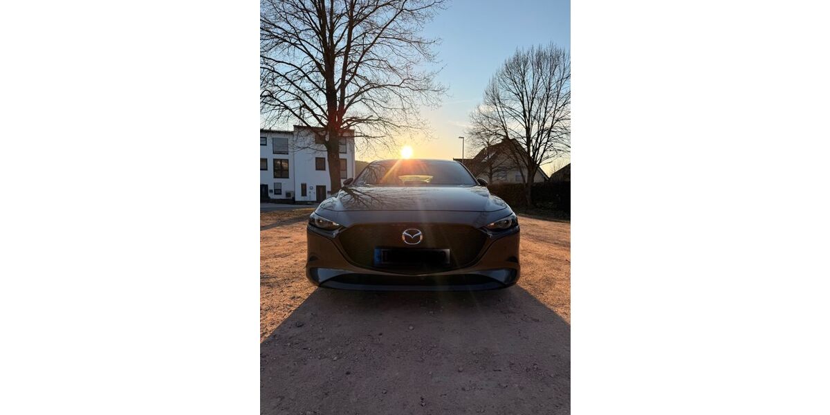Mazda 3 93.000 km 16.500 &euro; Katzenelnbogen 56368