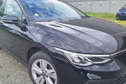 VW Golf 99.000 km 13.923 &euro; Kelkheim 65779