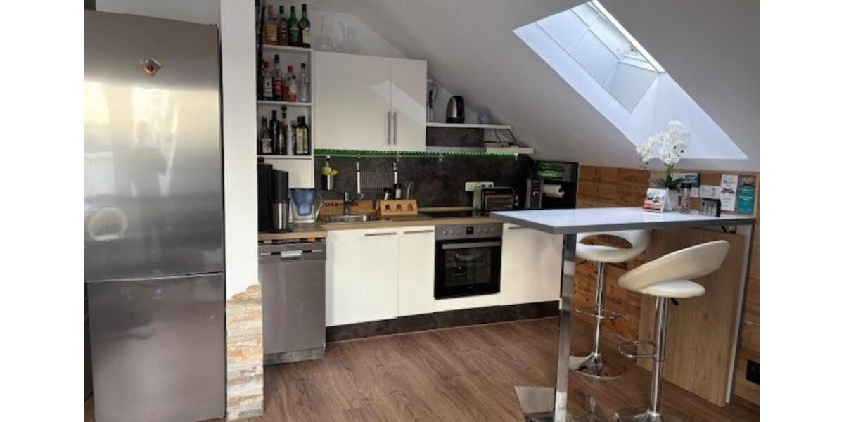 Dachgeschoßwohnung Wiesbaden Südost - 1.5 Zimmer, 35 m&sup2;, 990&euro; | Angebot:25811035