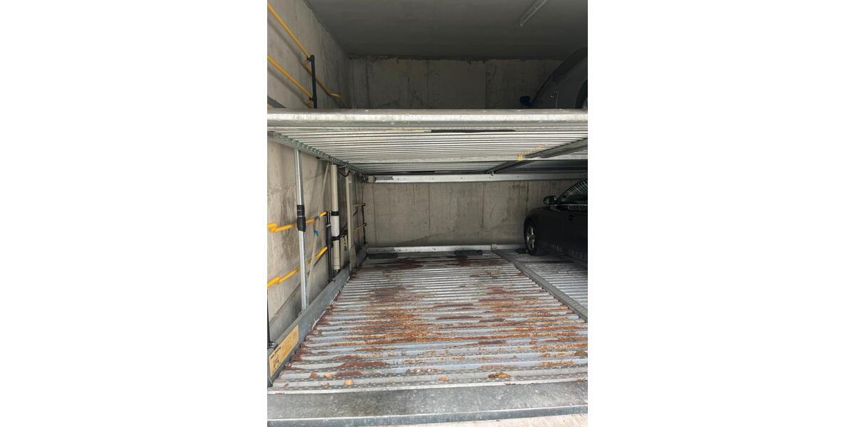 Garagen / Stellplätze Wiesbaden Biebrich - 70&euro; | Angebot:26045261