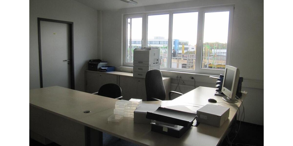 Lager-, Büro- und Werkstattfläche – ab sofort verfügbar zimmer