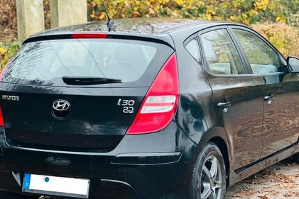 Hyundai i30 111.100 km 5.399 &euro; Kriftel 65830