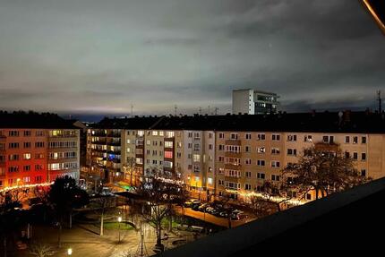 Penthouse­ 3,5 ZKB, ca. 140m2 , Dachterrasse, Wannenbad, Gäste-WC 3 zimmer