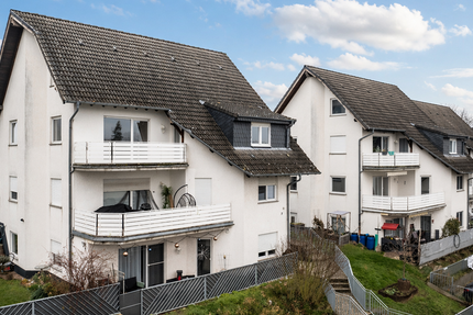 Haus Hünfelden - 11 Zimmer, 305 m&sup2;, 599.000&euro; | Angebot:26162680