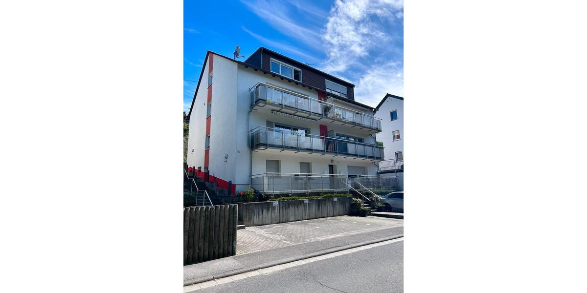 Dachgeschoßwohnung Wiesbaden Bierstadt - 3 Zimmer, 60 m&sup2;, 990&euro; | Angebot:26322093