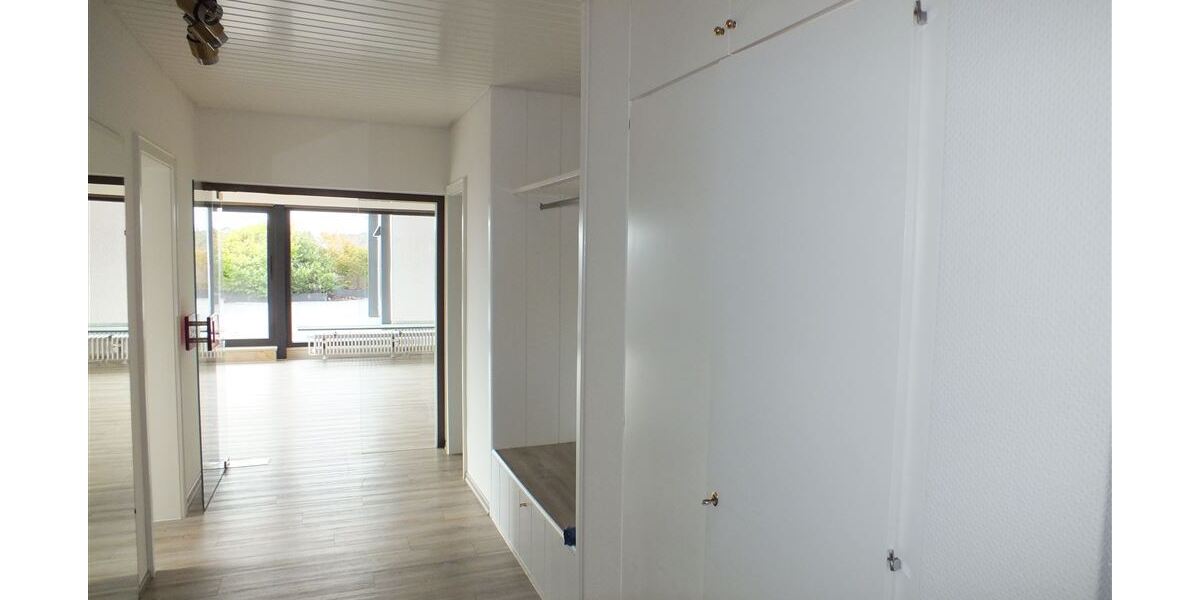 Penthouse mitten in Nauheim mit ca. 135m² Wohnfläche und 185m² Terrasse inkl. Garage - Einfamilienhaus Nauheim | Angebot:24610051