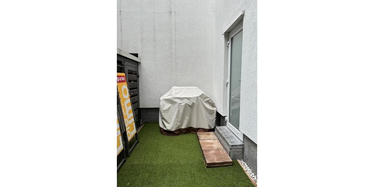 Erdgeschoßwohnung Wiesbaden - 3 Zimmer, 80 m&sup2;, 1.750&euro; | Angebot:26322076