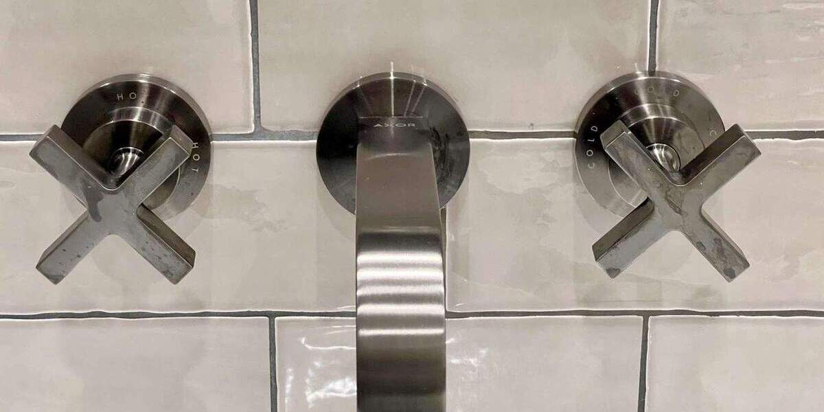 Etagenwohnung Frankfurt am Main Gallus - 2 Zimmer, 90 m&sup2;, 3.600&euro; | Angebot:25400926