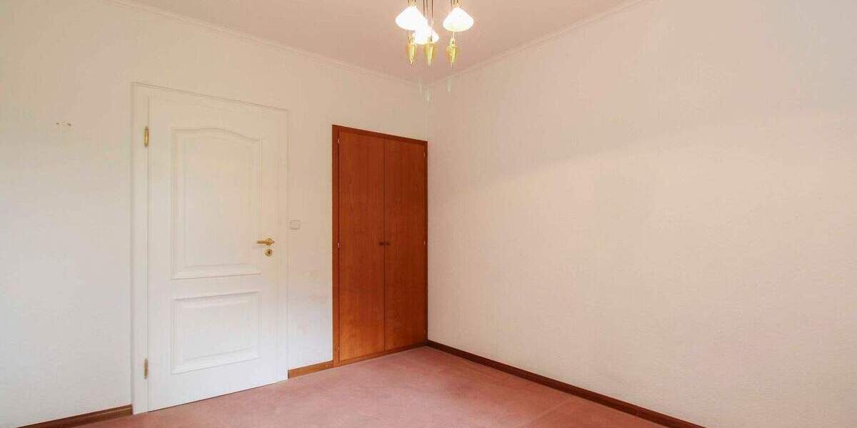 Einfamilienhaus Steinbach (Taunus) - 3 Zimmer, 315.000&euro; | Angebot:25683833