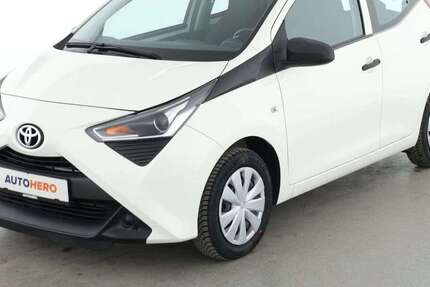 Toyota Aygo 26.608 km 10.780 € Frankfurt am Main 65936