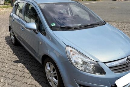 Opel Corsa 115.000 km 5.599 &euro; Königstädten 65428