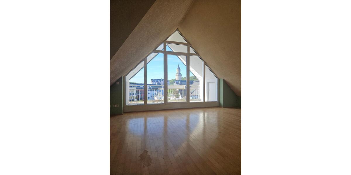 Dachgeschoßwohnung Idstein - 3 Zimmer, 74 m&sup2;, 199.000&euro; | Angebot:26994100