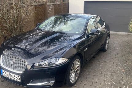 Jaguar XF 122.000 km 22.999 &euro; Mainz 55129