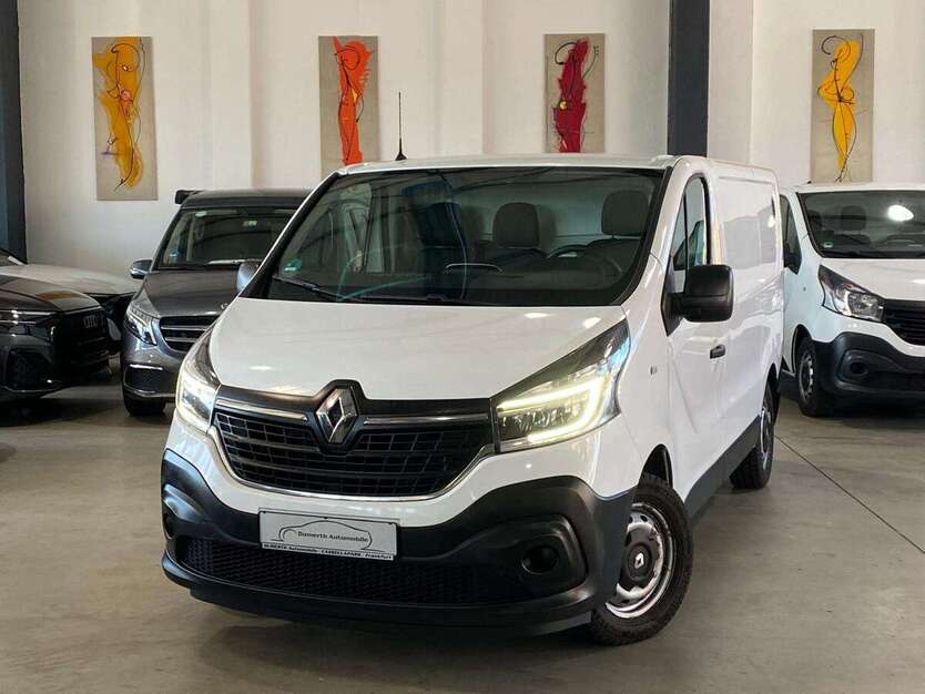 Renault Trafic 203.943 km 12.880 € Frankfurt am Main 60386