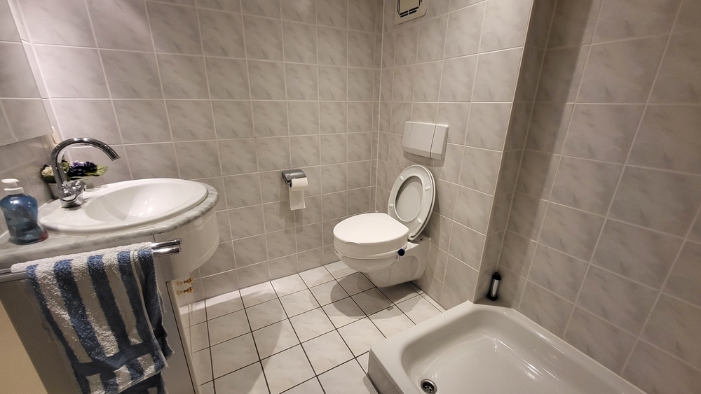 RMH mit Garage, 2 Balkonen, Garten und Terrasse - Reihenmittelhaus Wiesbaden Klarenthal | Angebot:25972229