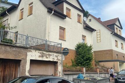 Haus Bad Schwalbach - 9 Zimmer, 230 m&sup2;, 340.000&euro; | Angebot:27006071