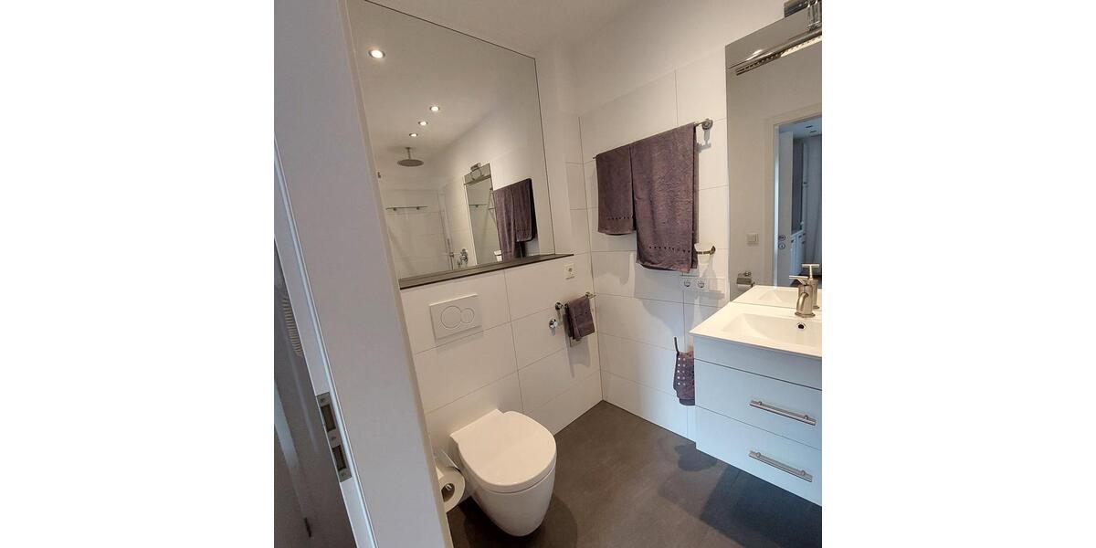 Erdgeschoßwohnung Frankfurt am Main Niederrad - 2 Zimmer, 60 m&sup2;, 1.375&euro; | Angebot:26581595