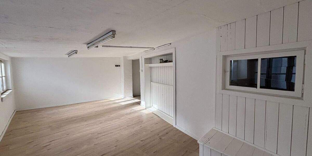 Sofort verfügbare Lagerfläche 113?m² - zentral in Mainz-Kastel zimmer