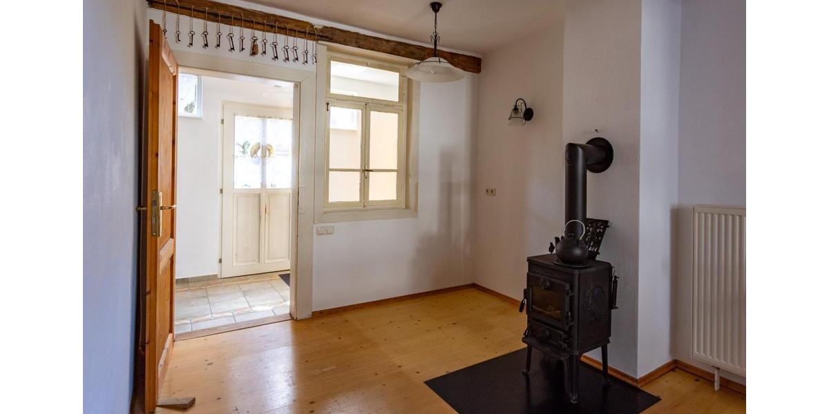 Etagenwohnung Groß-Gerau Gerau - 5 Zimmer, 155 m&sup2;, 1.700&euro; | Angebot:24638907
