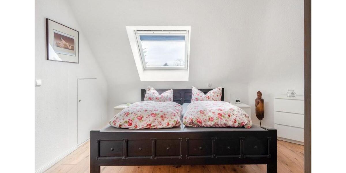 Dachgeschoßwohnung Mainz Gonsenheim - 2 Zimmer, 45 m&sup2;, 1.499&euro; | Angebot:24740292