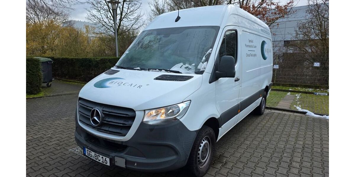Mercedes-Benz Sprinter 432.387 km 12.000 &euro; Mörfelden-Walldorf 64546