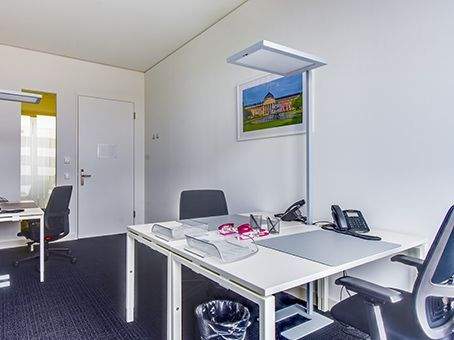 Modernes Premiumbüro in schönesm Businesscenter zimmer