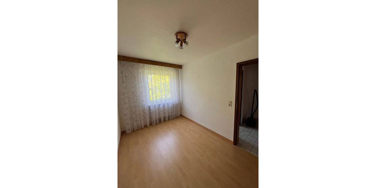 Mehrfamilienhaus, Wohnhaus Wiesbaden Mainz-Kostheim - 7 Zimmer, 232 m&sup2;, 640.000&euro; | Angebot:26866657