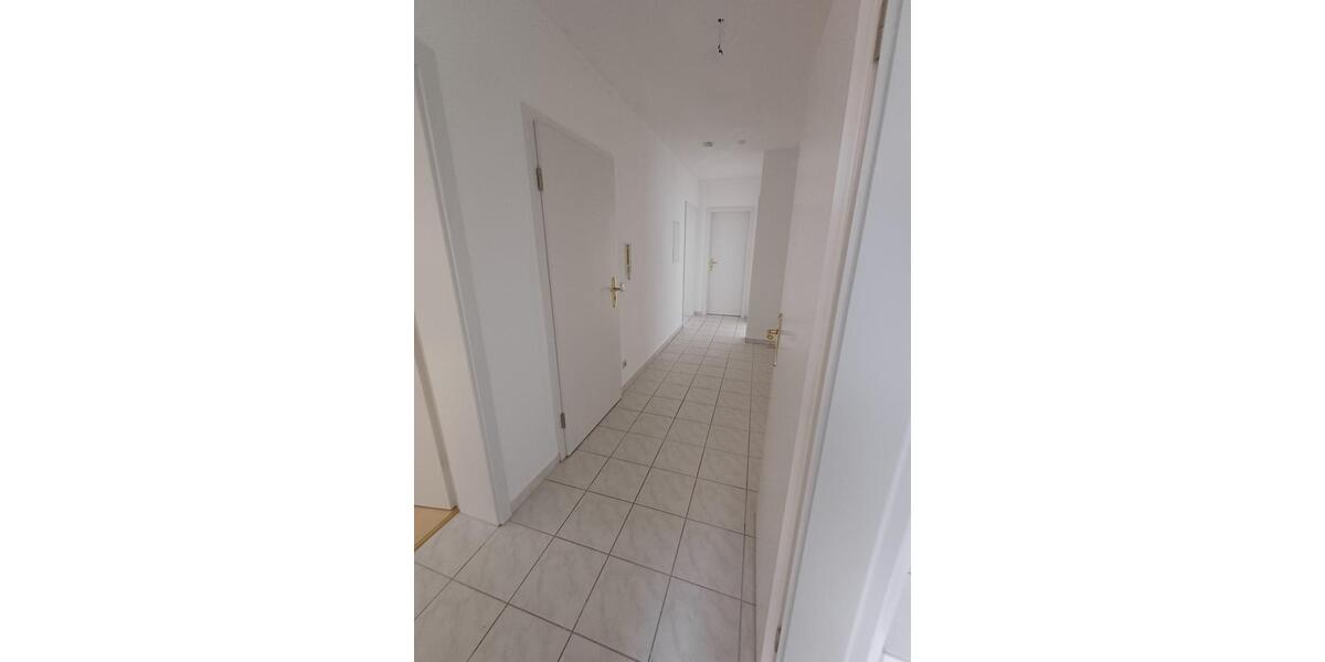 Erdgeschoßwohnung Mainz - 3 Zimmer, 83 m&sup2;, 995&euro; | Angebot:25936680