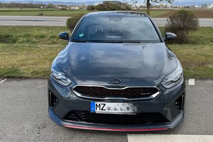 Kia pro ceed / ProCeed 86.000 km 19.250 &euro; Mainz 55122