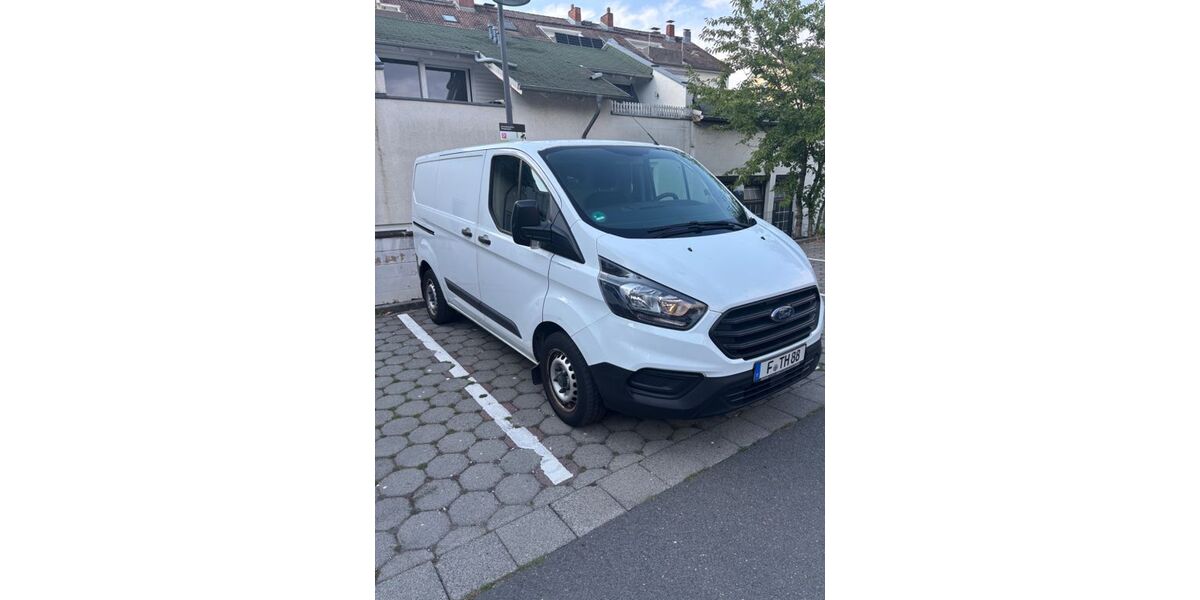 Ford Transit Custom 142.000 km 11.900 &euro; Wiesbaden 65197