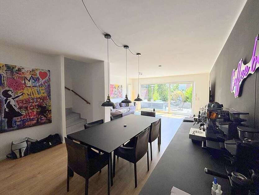 Haus zum Mieten in Taunusstein Hahn 2.700 € 165 m²