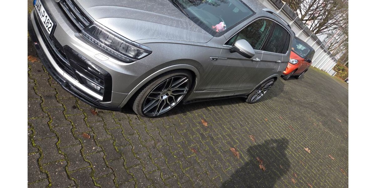 VW Tiguan 87.000 km 23.800 &euro; Wiesbaden 65197