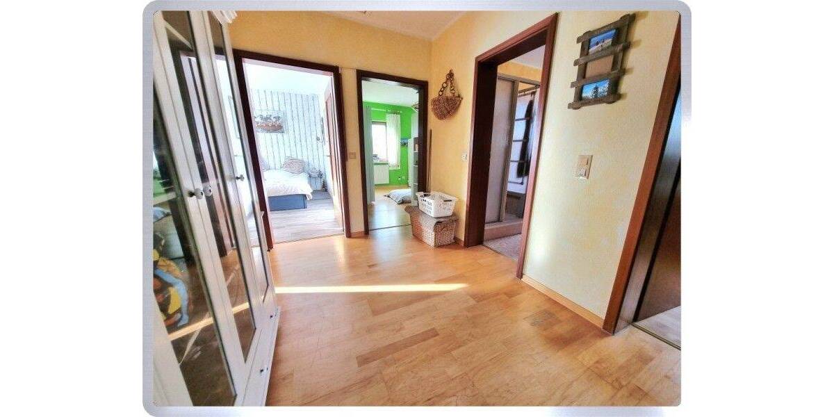 * Oestrich-Winkel: Freistehendes Einfamilienhaus in direkter Feldrandlage * 6 zimmer