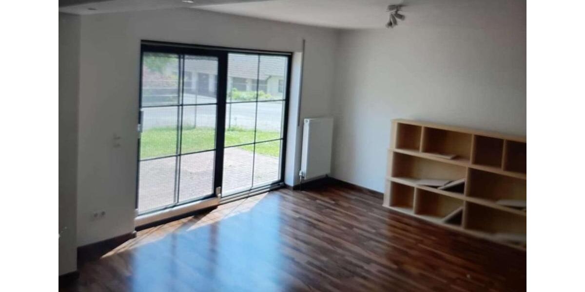 Etagenwohnung Waldems - 5 Zimmer, 155 m&sup2;, 1.180&euro; | Angebot:26577795