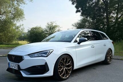 Cupra Leon 39.700 km 28.999 &euro; Bad Camberg 65520