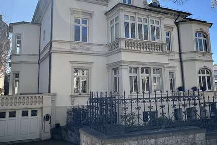 Haus zum Kaufen in Wiesbaden 4.400.000 € 438 m² 13 zimmer