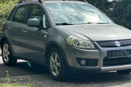 Suzuki SX4 200.000 km 3.300 € Wiesbaden 65201