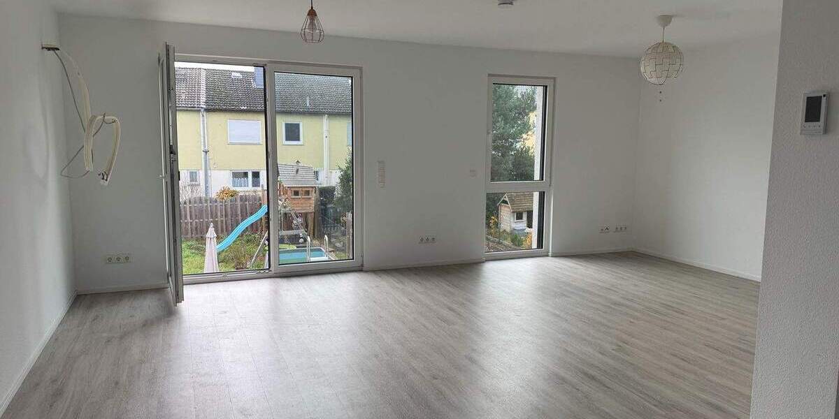Etagenwohnung Mainz Mombach - 4 Zimmer, 135 m&sup2;, 610.000&euro; | Angebot:25796470