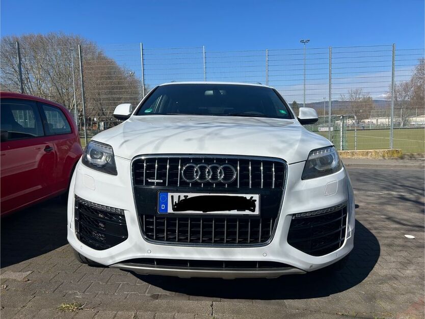 Audi Q7 186.000 km 22.900 € wiesbaden 65191