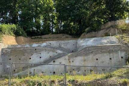 Baugrundstück in Eppstein-Vockenhausen: Baugenehmigung für Zweifamilienhaus vorhanden. zimmer