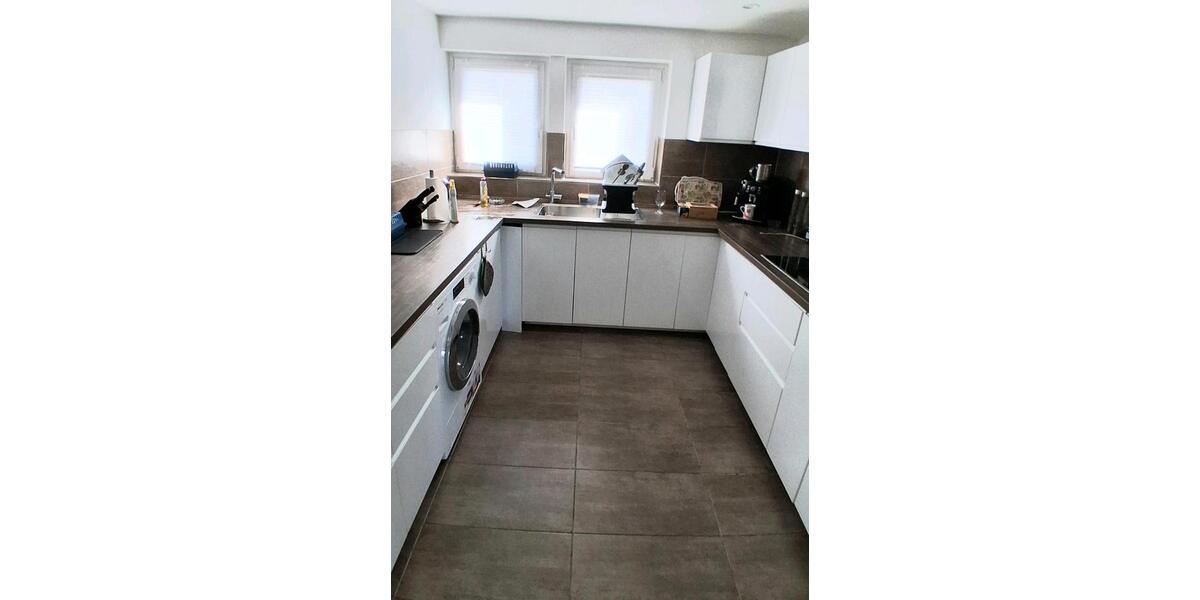 Etagenwohnung Wiesbaden Biebrich - 3 Zimmer, 76 m&sup2;, 199.000&euro; | Angebot:25838451