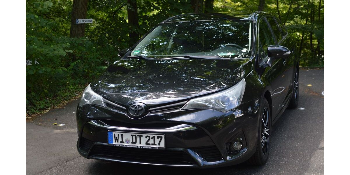 Toyota Avensis 185.000 km 7.000 &euro; Wiesbaden 65195