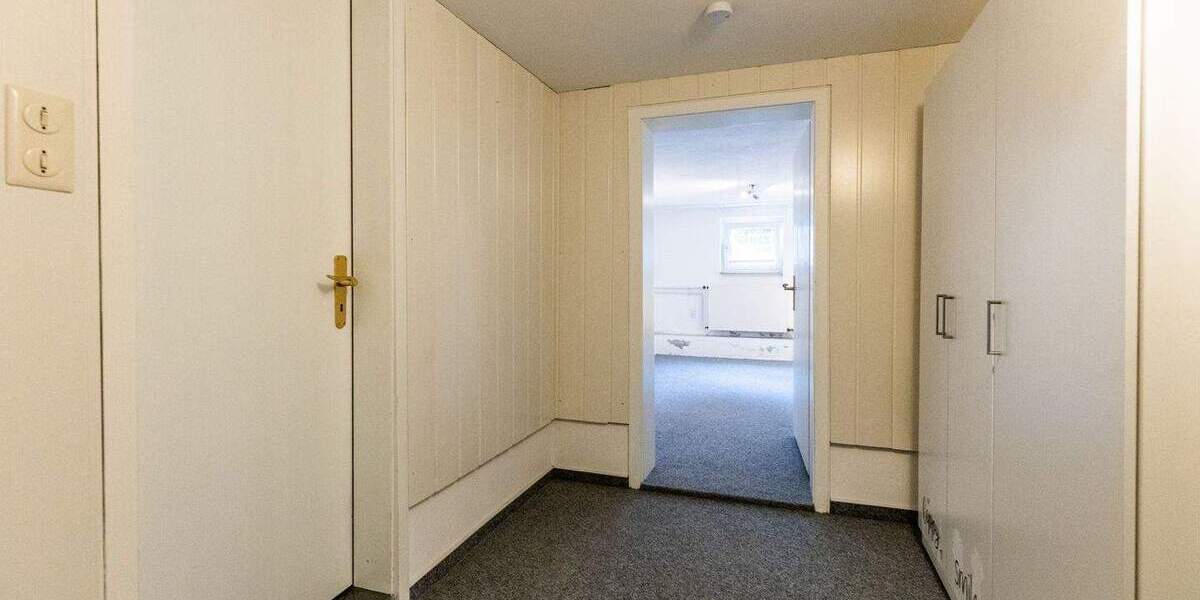 Mehrfamilienhaus, Wohnhaus Bischofsheim - 8 Zimmer, 695.000&euro; | Angebot:24966393