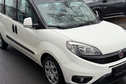 Fiat Doblo 196.000 km 7.999 &euro; Wiesbaden 65203