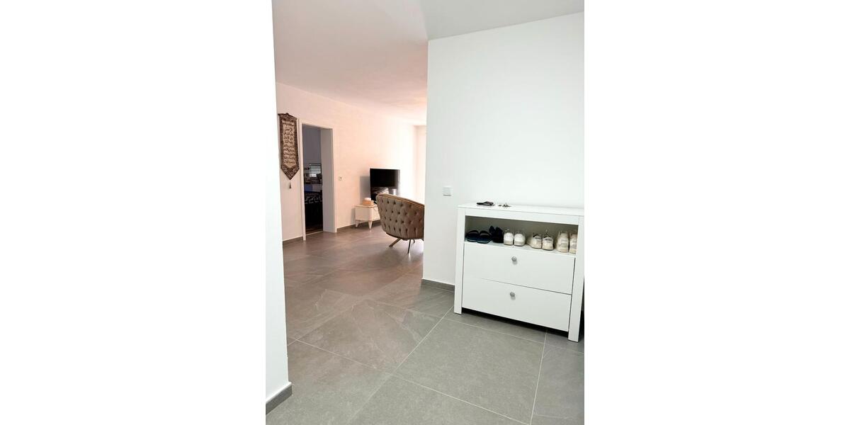 Etagenwohnung Wiesbaden Mainz-Amöneburg - 2 Zimmer, 80 m&sup2;, 310.000&euro; | Angebot:26560282