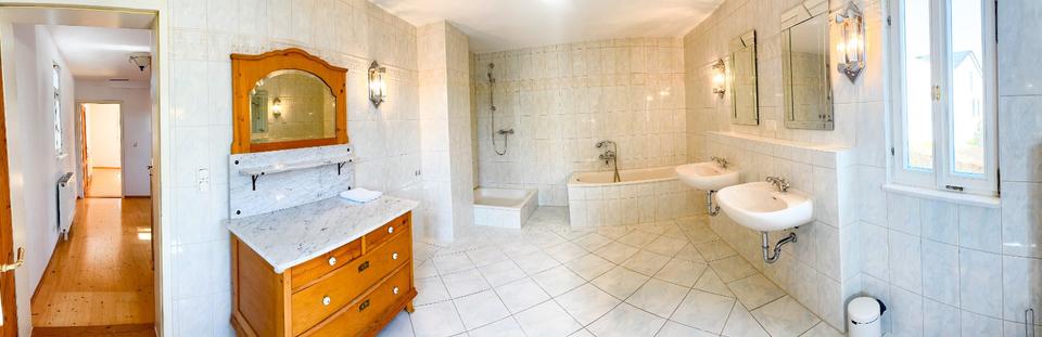 Etagenwohnung Groß-Gerau Gerau - 5 Zimmer, 155 m&sup2;, 1.700&euro; | Angebot:24638907